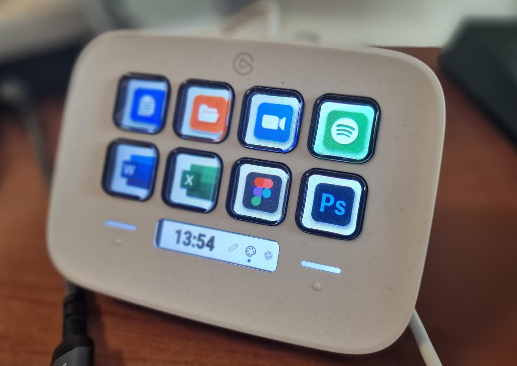 Elgato Stream Deck Neo contrôleur 8 touches USB