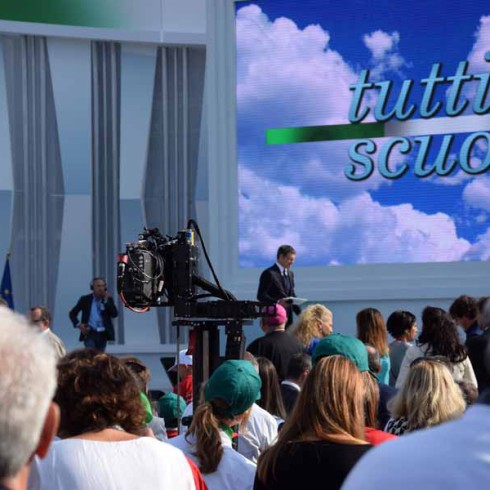 Tecnopoint Productions Tutti a scuola 2016 TV