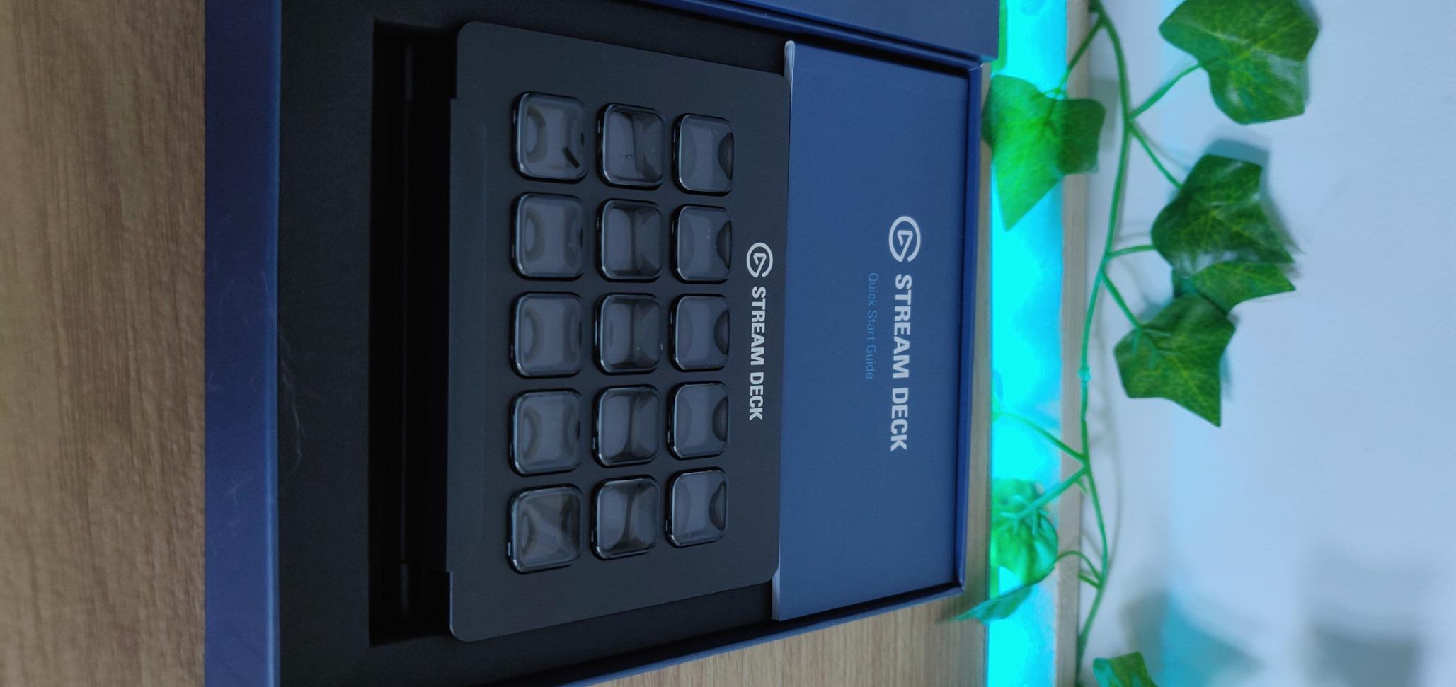 Elgato Stream Deck 15 touches contrôleur streaming LCD