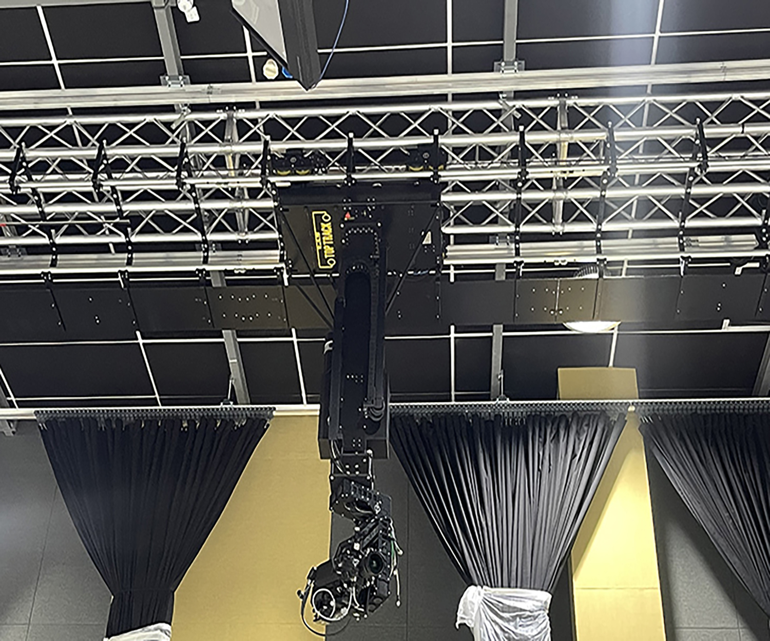 Tecnopoint Standard Top Track Descender dolly plafond