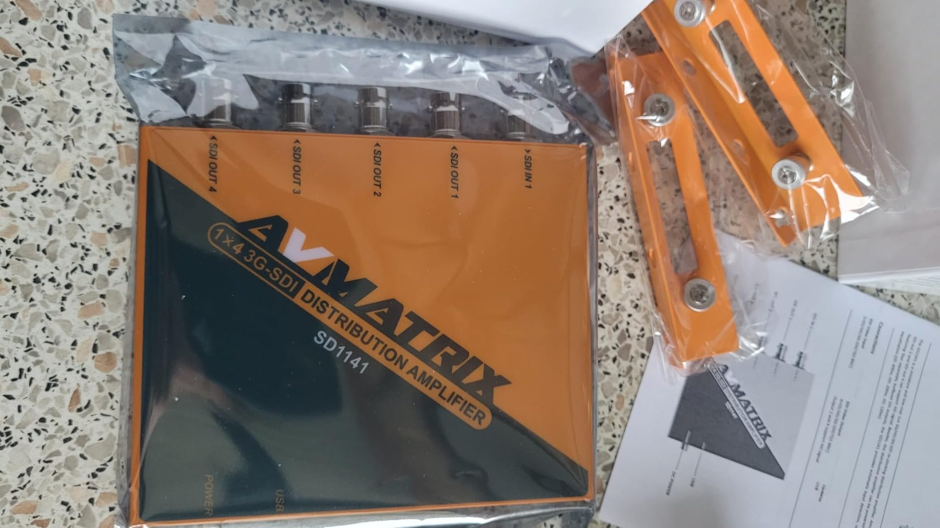 AvMatrix SD1141 Répartiteur SDI 1x4 1080p reclocking